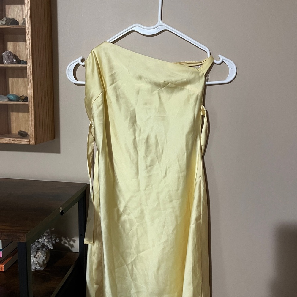 Satin yellow Dress